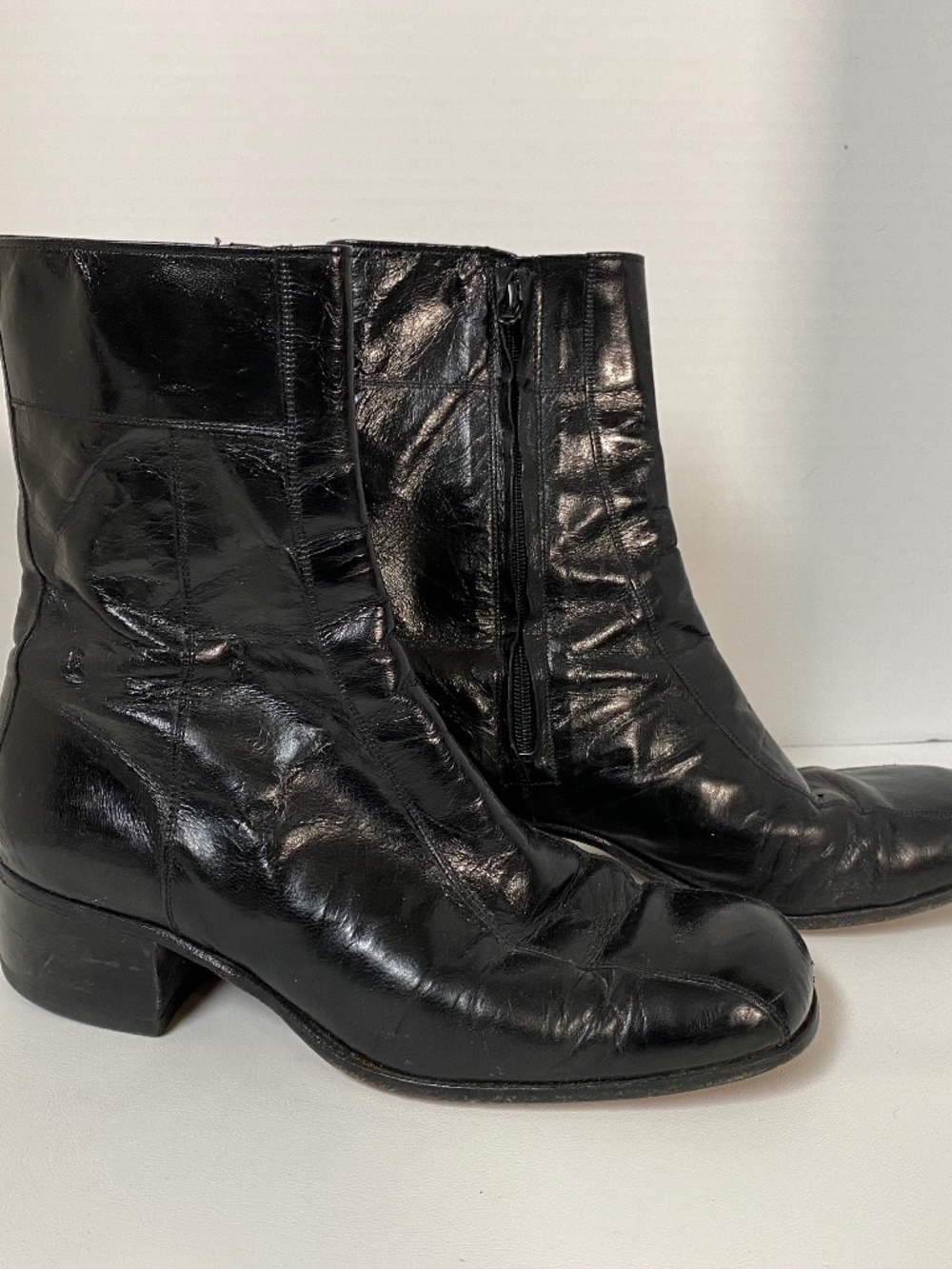 Florsheim Men's 7.5 D Black Leather Ankle Boots  527451 • Zip Close • Shiny